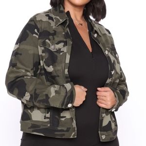💥Buy 1 Get 1 50% off💥 Camo Print Denim Jacket